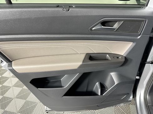 Used 2022 Volkswagen Atlas SE image 25