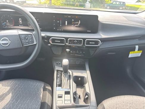 New 2026 Nissan Sentra SV w/ SV Convenience Package FWD image 18