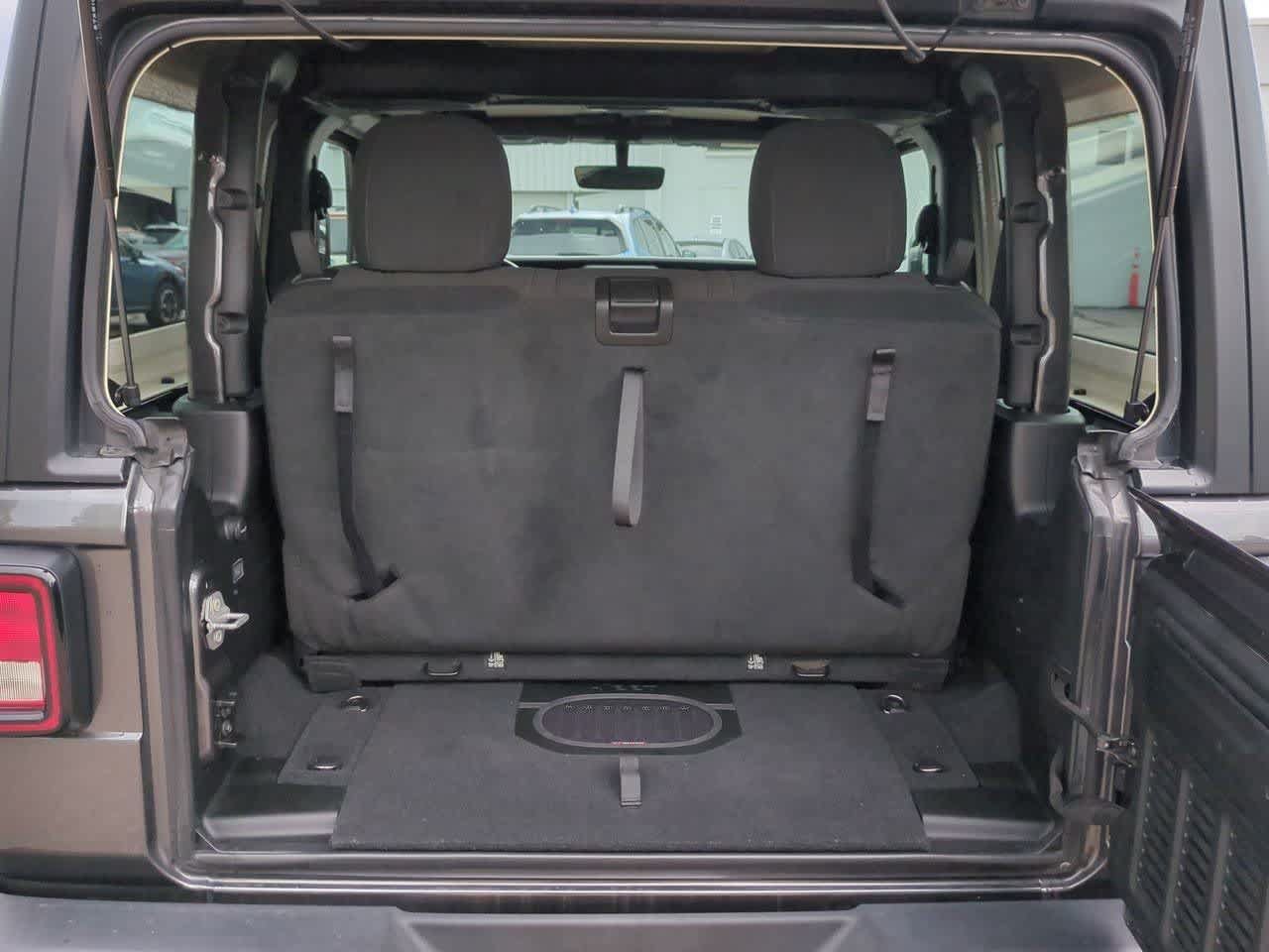 Used 2023 Jeep Wrangler Sport AWD/4WD image 32