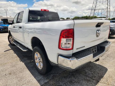 Used 2024 RAM 2500 Big Horn AWD/4WD image 4