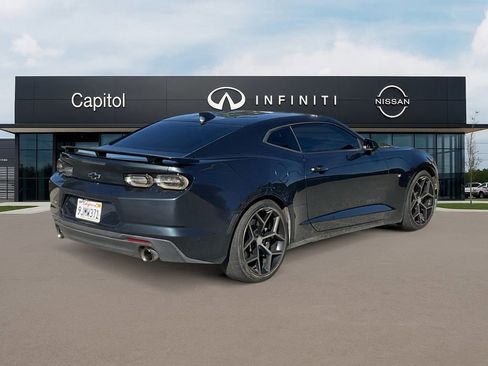 Used 2019 Chevrolet Camaro SS w/ Black Appearance Package image 5