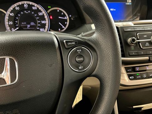 Used 2013 Honda Accord LX image 12
