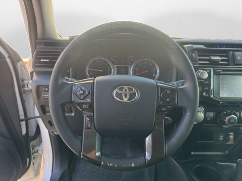 Used 2016 Toyota 4Runner Trail Premium image 12