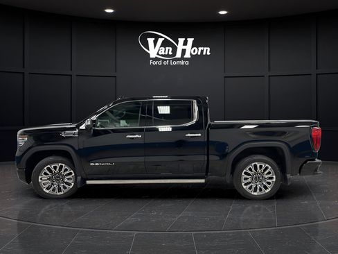 Used 2025 GMC Sierra 1500 Denali Ultimate AWD/4WD image 4