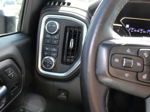 Used 2022 GMC Sierra 2500 Denali AWD/4WD image 24