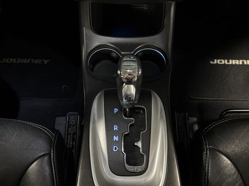 Used 2014 Dodge Journey Limited w/ Sun/Sound & Wheel Group AWD/4WD image 39