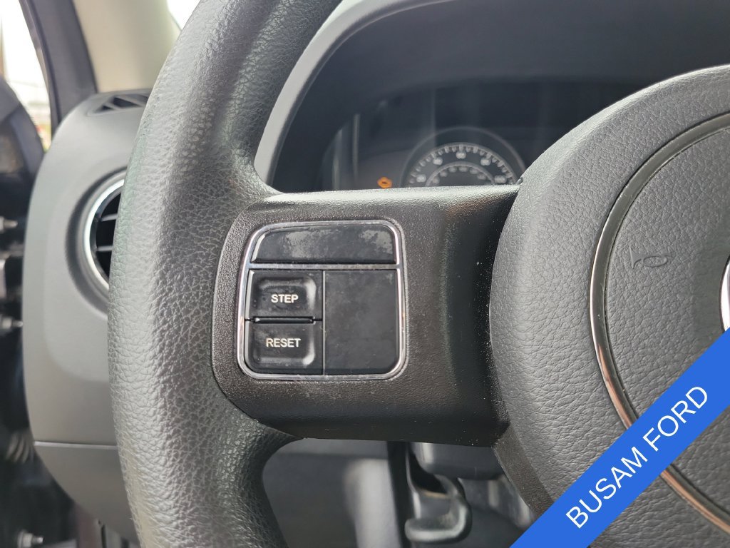 Used 2016 Jeep Patriot Sport w/ Power Value Group AWD/4WD image 21