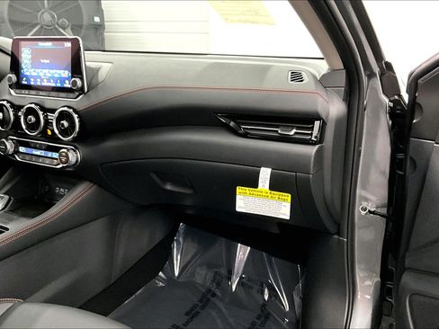 New 2025 Nissan Sentra SR w/ SR Premium Package FWD image 59