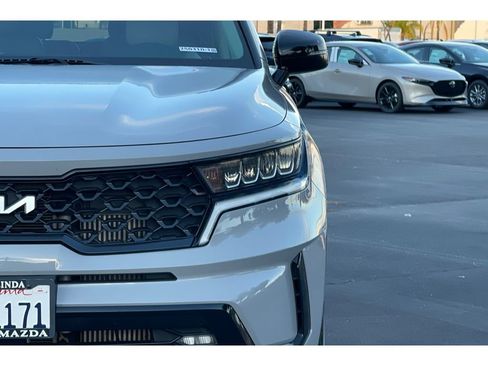 Used 2022 Kia Sorento EX w/ Panoramic Sunroof Package image 54