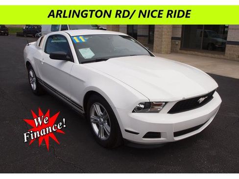 Used 2011 Ford Mustang Coupe w/ 101A Rapid Spec Order Code RWD image 1