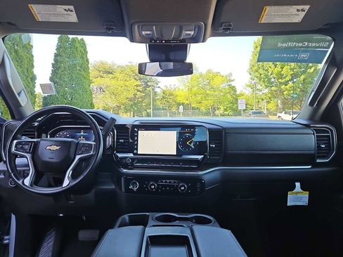 Certified 2024 Chevrolet Silverado 1500 LT AWD/4WD image 25