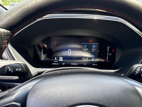 Used 2025 Ford Escape ST-Line w/ Tech Pack #1 AWD/4WD image 20