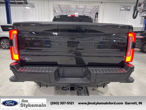 New 2026 Ford F250 Platinum w/ FX4 Off-Road Package AWD/4WD image 9