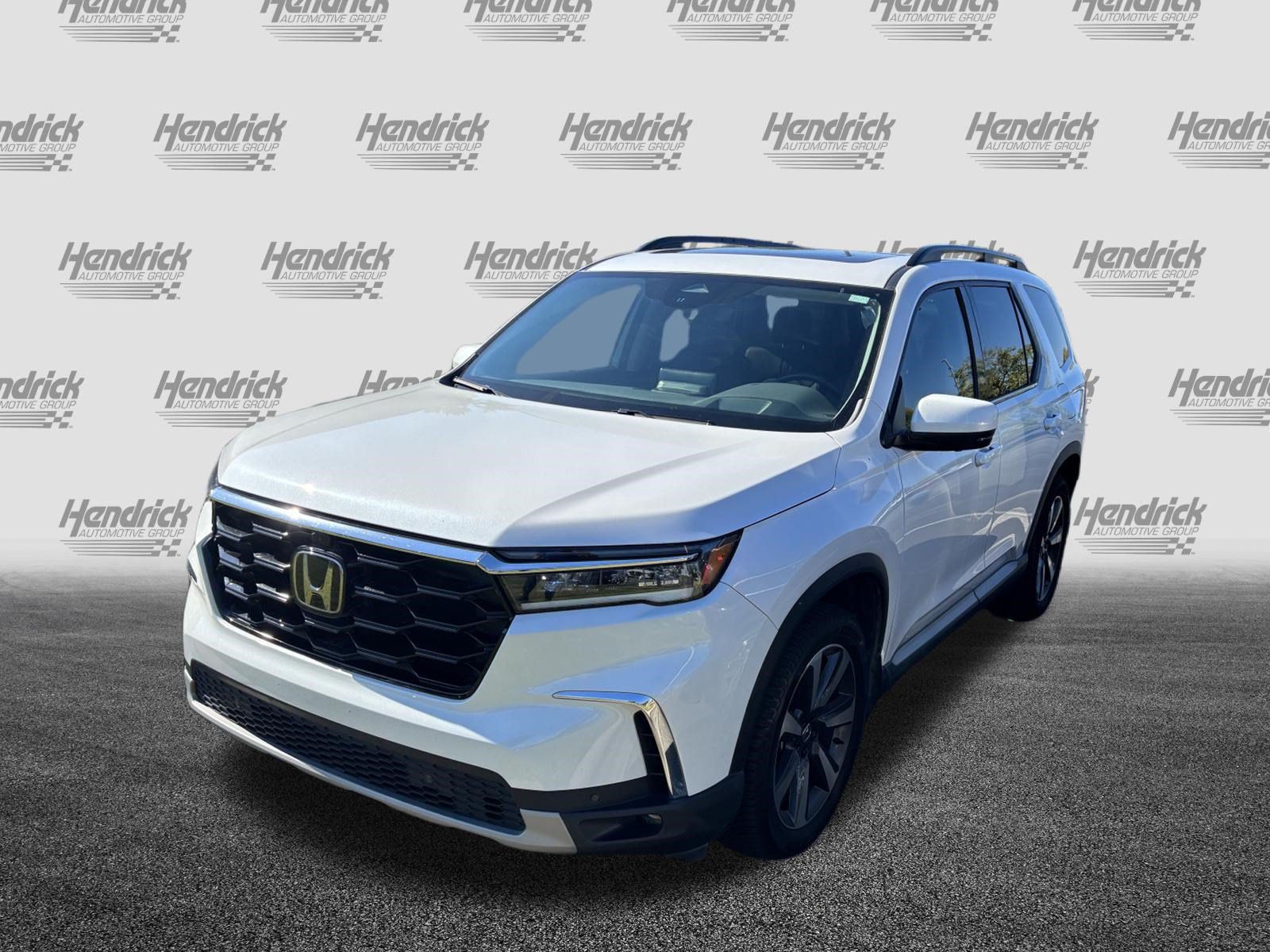 Used 2024 Honda Pilot Elite image 6