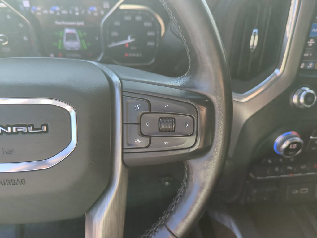 Used 2021 GMC Sierra 2500 Denali w/ Denali Ultimate Package AWD/4WD image 22
