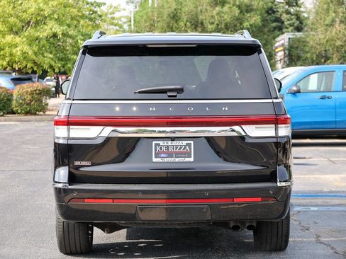 Certified 2022 Lincoln Navigator Reserve AWD/4WD image 25