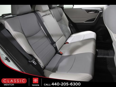 Certified 2021 Toyota RAV4 XLE Premium image 18