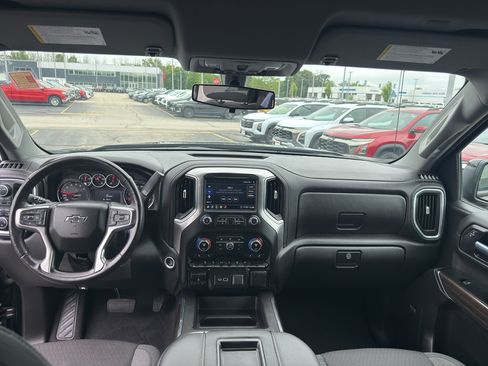 Certified 2020 Chevrolet Silverado 1500 LT Trail Boss AWD/4WD image 29