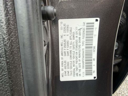 Used 2010 Acura TL SH-AWD image 11