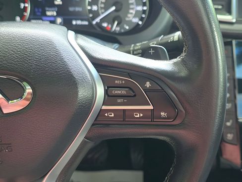 Used 2019 INFINITI QX50 Essential w/ Sensory Package AWD/4WD image 23