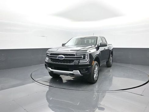 New 2025 Ford Ranger XLT w/ Equipment Group 301A High image 3