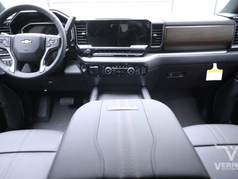 New 2026 Chevrolet Silverado 3500 High Country w/ Technology Package image 13