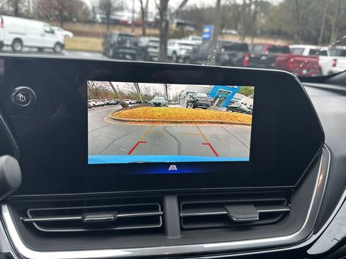 Certified 2024 Chevrolet Trax RS w/ Driver Confidence Package image 29