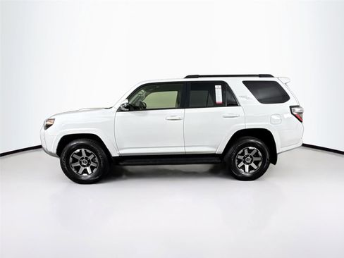 Certified 2024 Toyota 4Runner TRD Off-Road Premium image 14