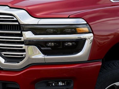 New 2026 RAM 2500 Laramie AWD/4WD image 10