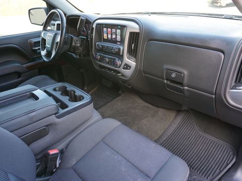 Used 2017 GMC Sierra 1500 SLE w/ SLE Value Package AWD/4WD image 18