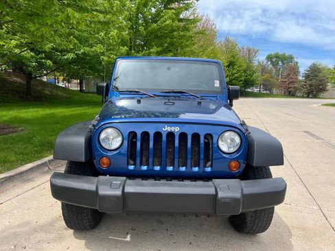 Used 2009 Jeep Wrangler X AWD/4WD image 17