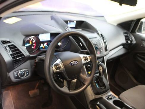 Used 2015 Ford Escape SE AWD/4WD image 14