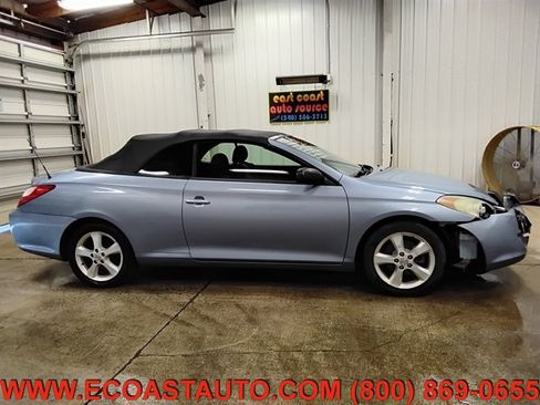 Used 2006 Toyota Solara SE FWD image 2