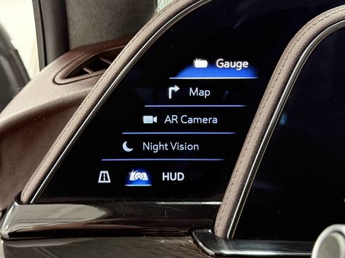 Used 2022 Cadillac Escalade Premium Luxury Platinum image 26