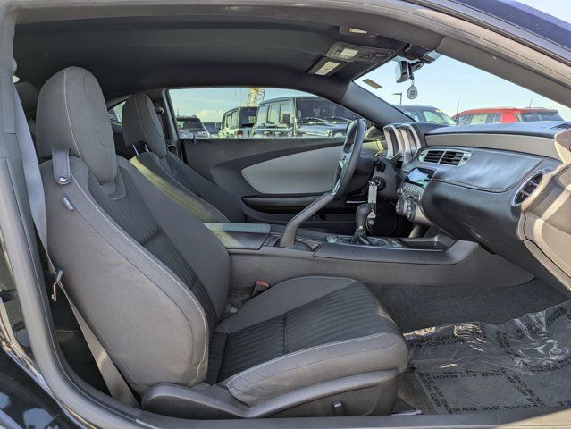 Used 2015 Chevrolet Camaro LS RWD image 12