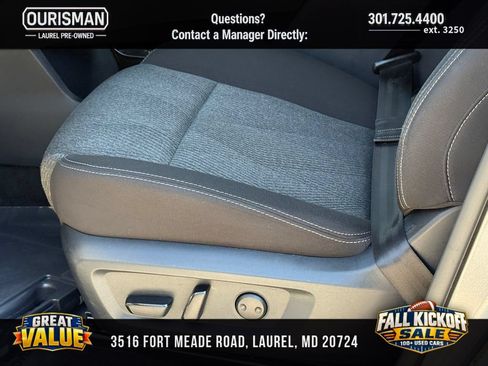 Used 2025 Nissan Rogue SV AWD/4WD image 23