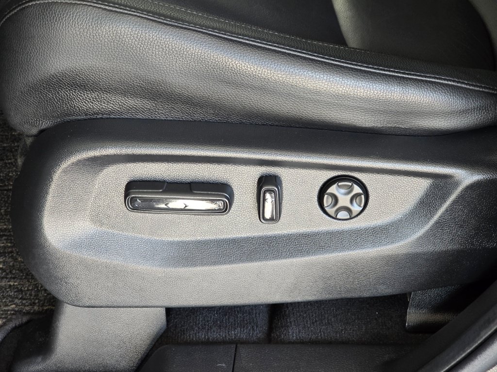 Used 2025 Honda Odyssey EX-L image 19