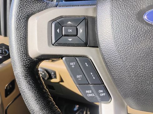 Used 2016 Ford F150 Lariat w/ Equipment Group 502A Luxury image 21