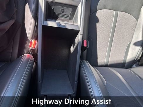 Used 2024 Kia K5 GT-Line image 29