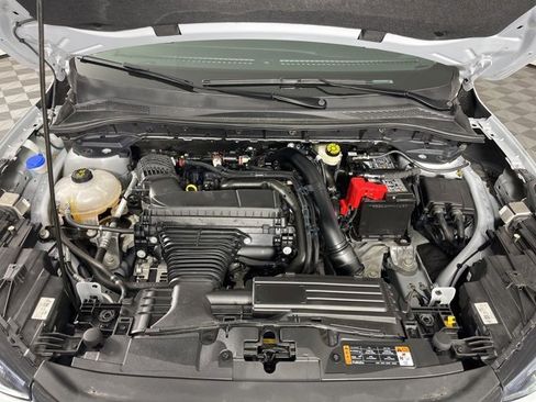 Used 2025 Ford Escape Platinum image 35