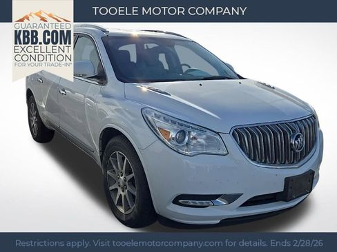 Used 2017 Buick Enclave Leather w/ Trailering Package image 1