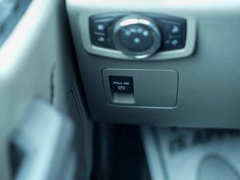 Used 2020 Ford F150 XLT image 26