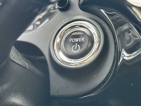 Used 2018 Mitsubishi Outlander GT image 29