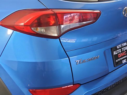 Used 2018 Hyundai Tucson SEL AWD/4WD image 28