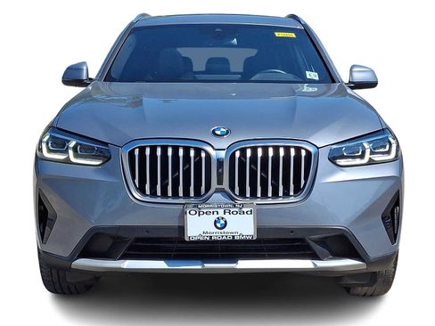 Used 2023 BMW X3 xDrive30i w/ Premium Package AWD/4WD image 2