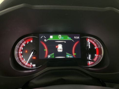 Used 2024 Toyota RAV4 Adventure image 8