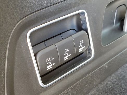 Used 2022 Mercedes-Benz GLS 450 4MATIC image 34