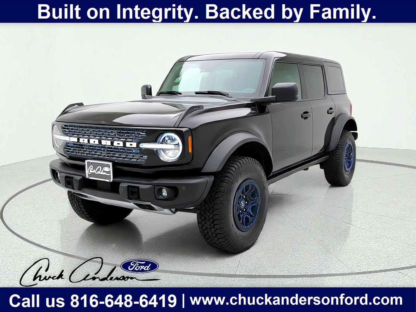 New 2026 Ford Bronco Badlands AWD/4WD image 1