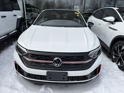 Used 2023 Volkswagen Jetta GLI Autobahn w/ GLI Black Package image 3