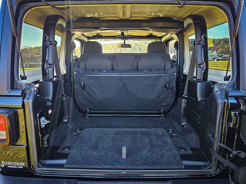 Certified 2021 Jeep Wrangler Willys image 28